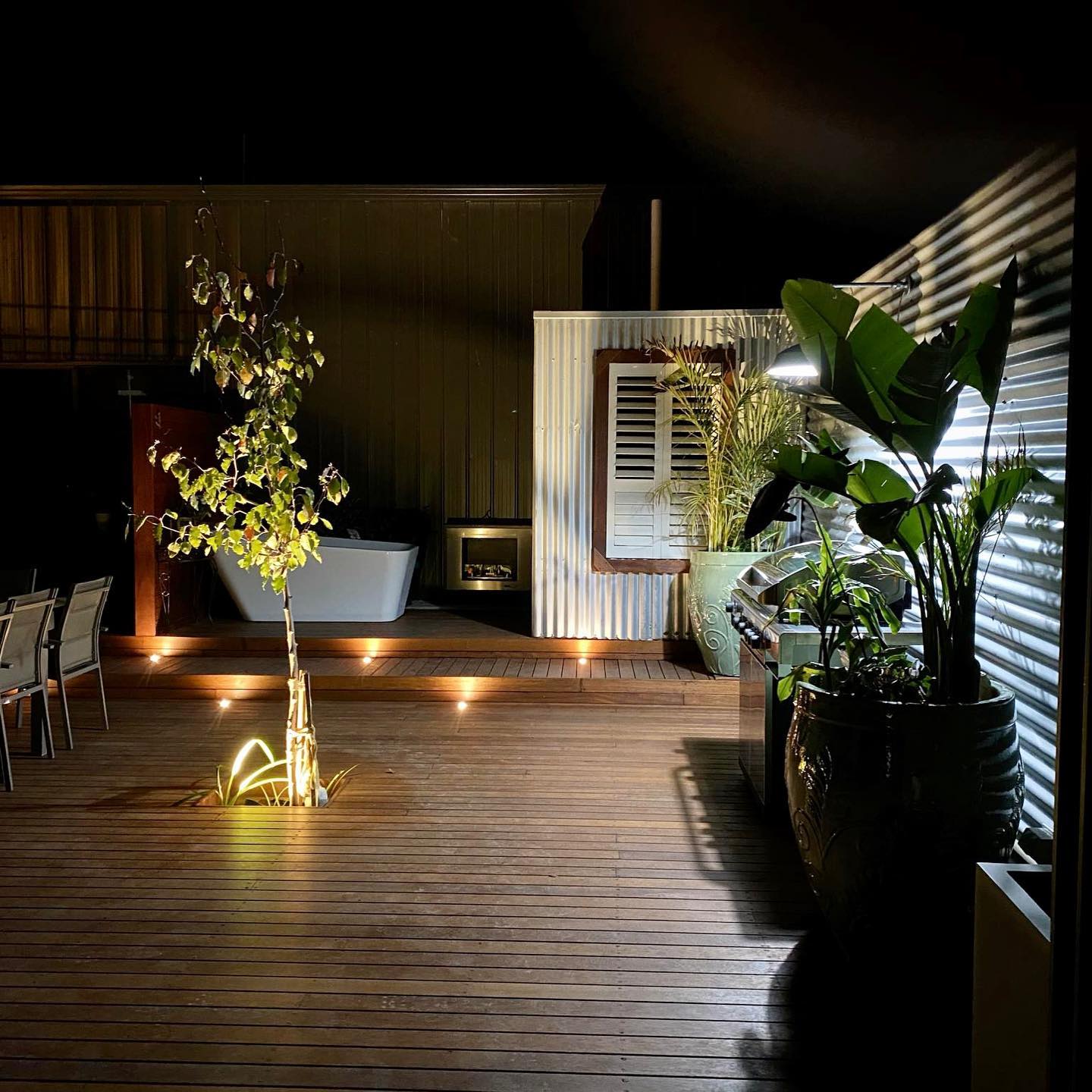 Ultralight LED Inground Light – 2W Waterproof & Glare-Free Outdoor Fixture (UD2010)