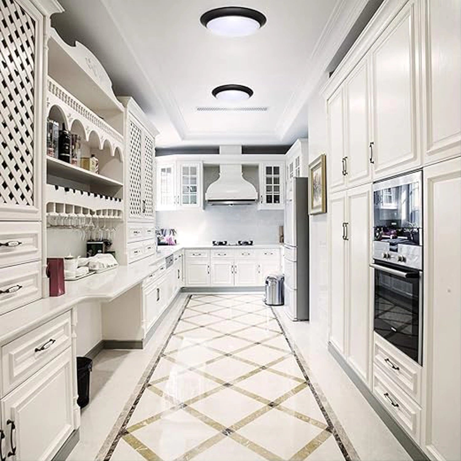 Versatile lighting solution