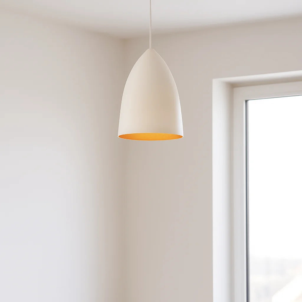 إطار انارة معلقة تصميم مخروطي أنيق بقاعدة E27 مع خيارات عاكس داخلية متعددة الألوان (Q7837)