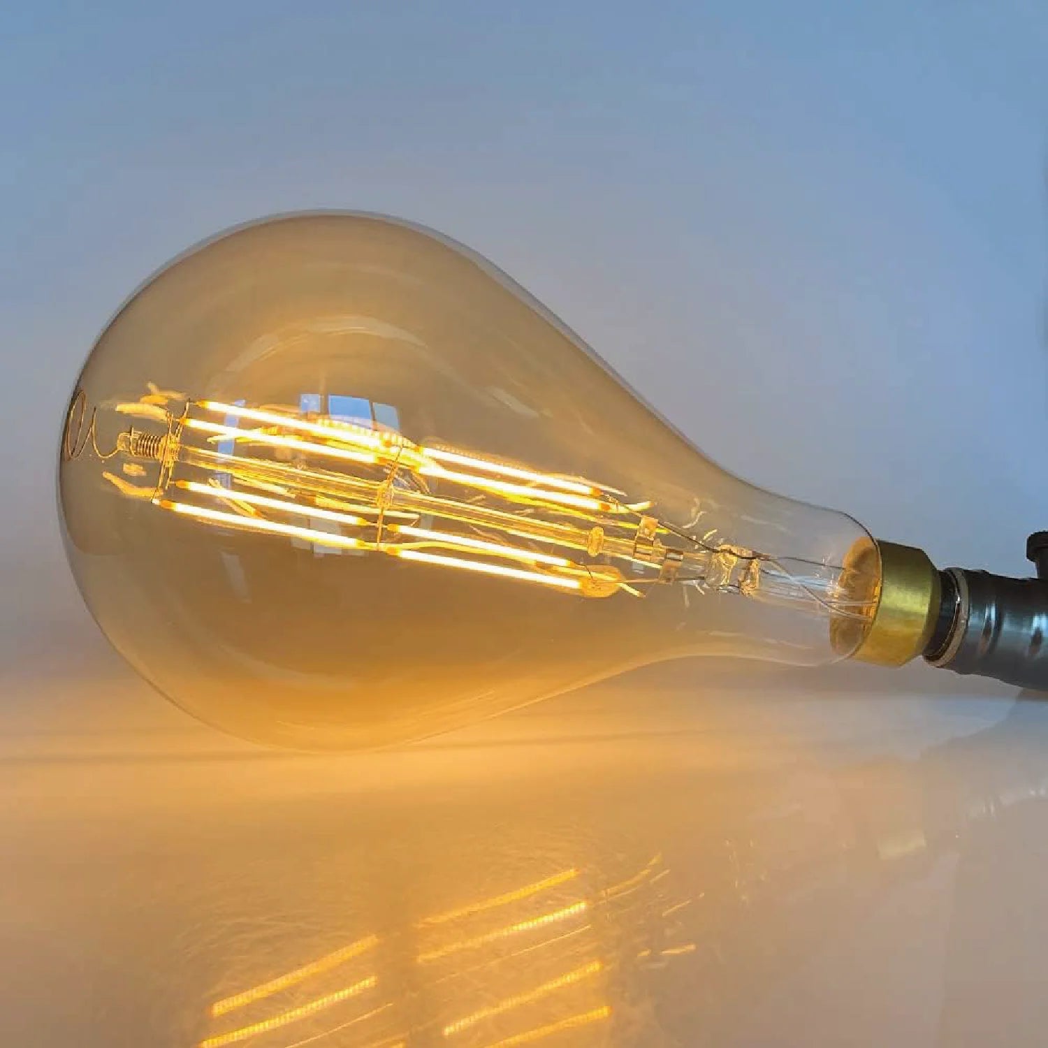 Ultralight LED Bulb Light 8W E27 (A160)