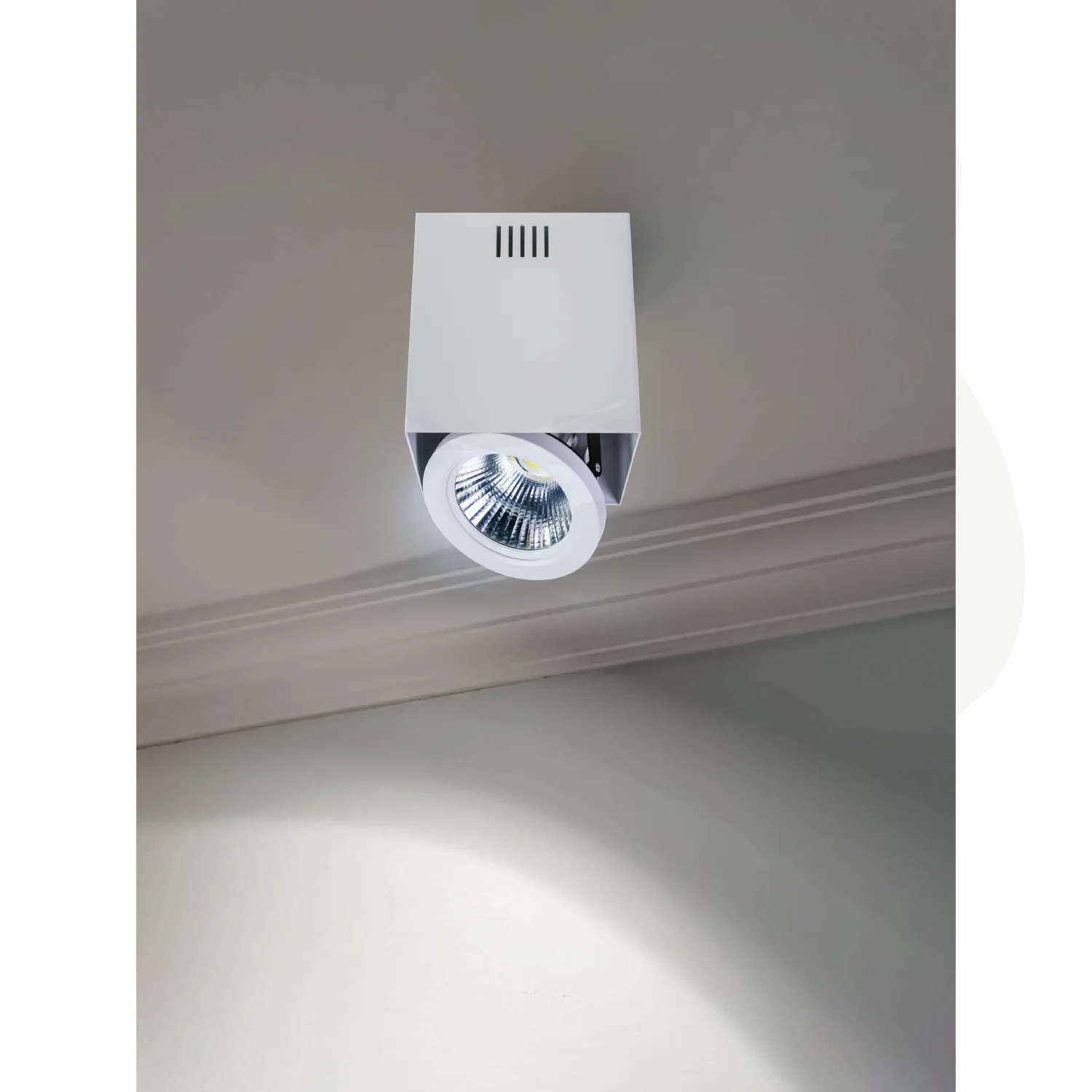 إطار إنارة سقف ظاهرة قابل للتدوير وقاعدة AR111 - تصميم عصري (C7655)