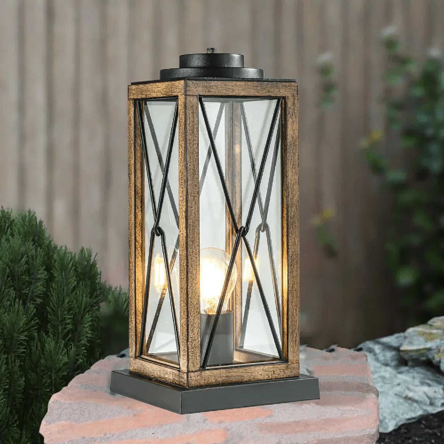 Ultralight Outdoor Light (0387-Family)