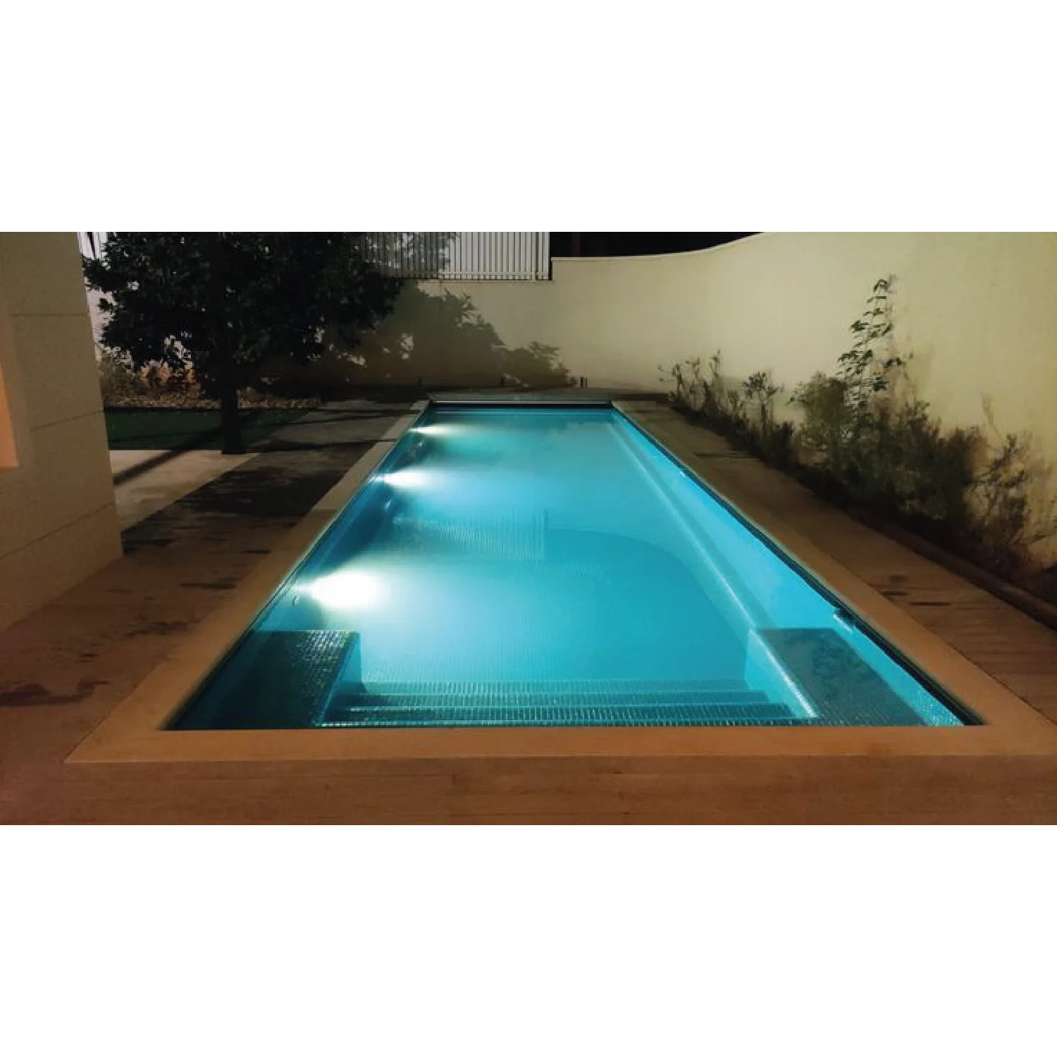 كشاف Ultra Light تحت الماء LED (BD8501) - إضاءة خارجية مقاومة للماء بقوة 6 واط