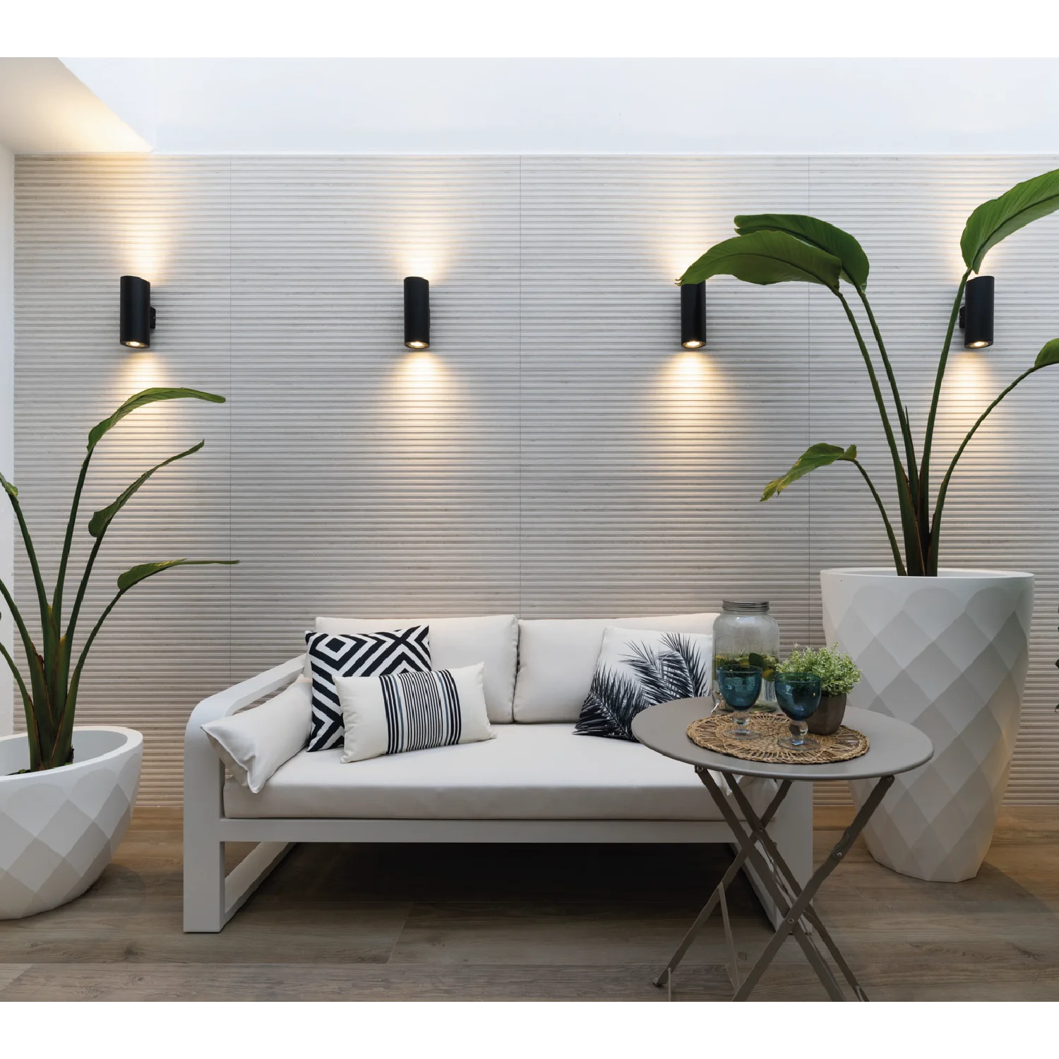 الترا لايت جهاز إنارة جداري بإتجاهين (YJ2013/2)