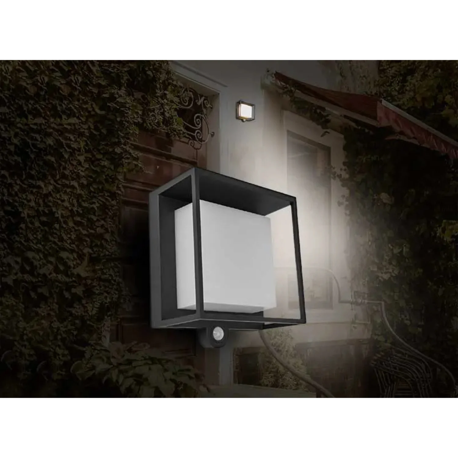 جداري شمسي مع حساس حركة 15 واط  IP65 - تشغيل تلقائي (FYL0204)