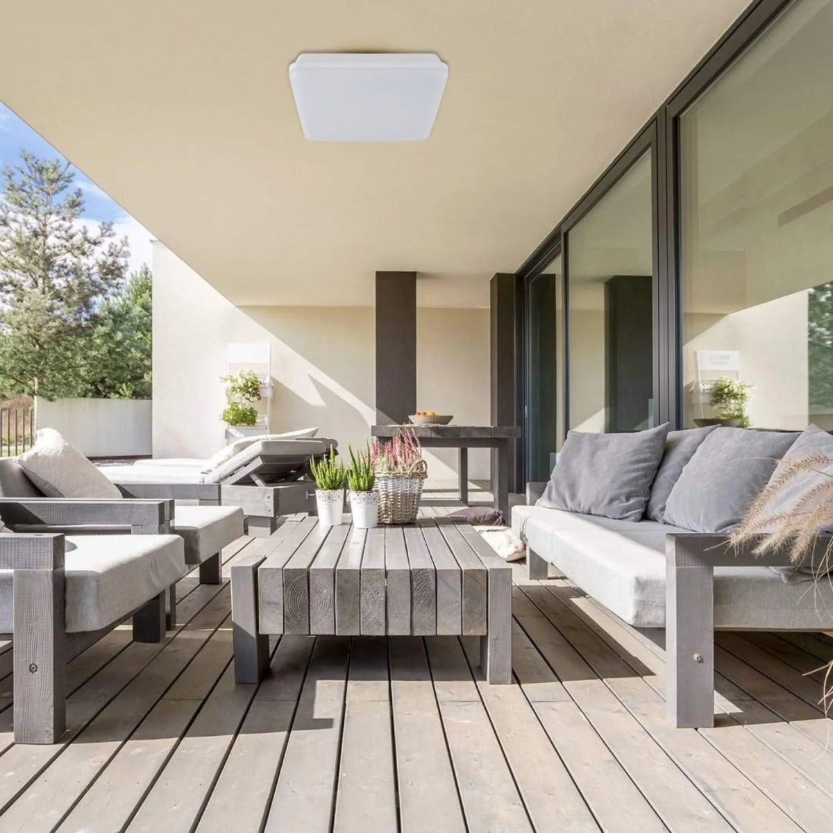 LED Squared Surface Mounted Light – Durable Water-Resistant Lighting (UTL-BH SQ)