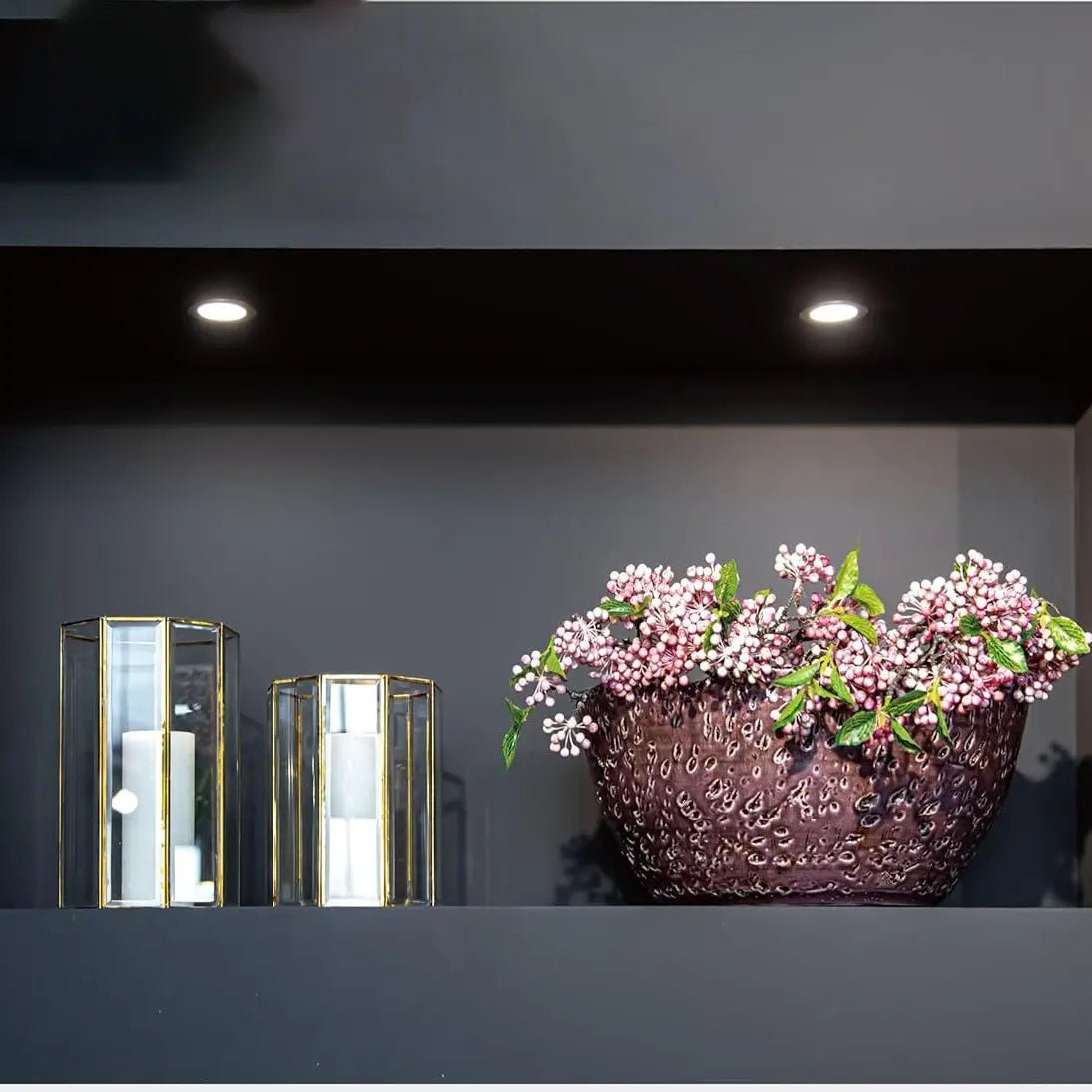 The PAR16 LED bulb features a compact design, It operates on DC 12–24V making it ideal for low-voltage and safe lighting