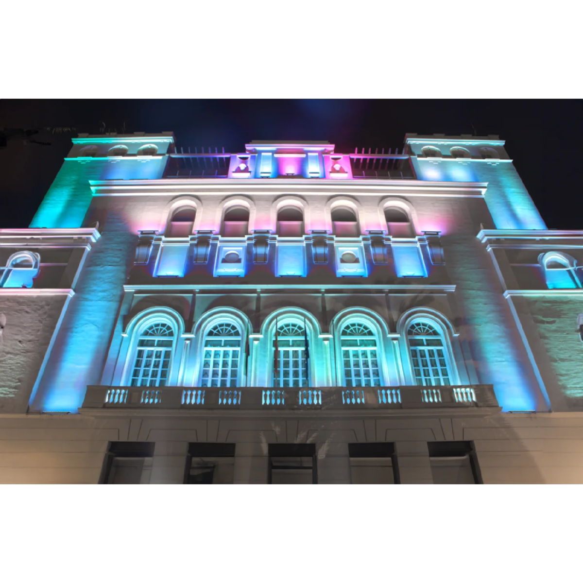 إضاءة وال وشر خطية 1 متر مقاوم للماء IP65 (YL6718)