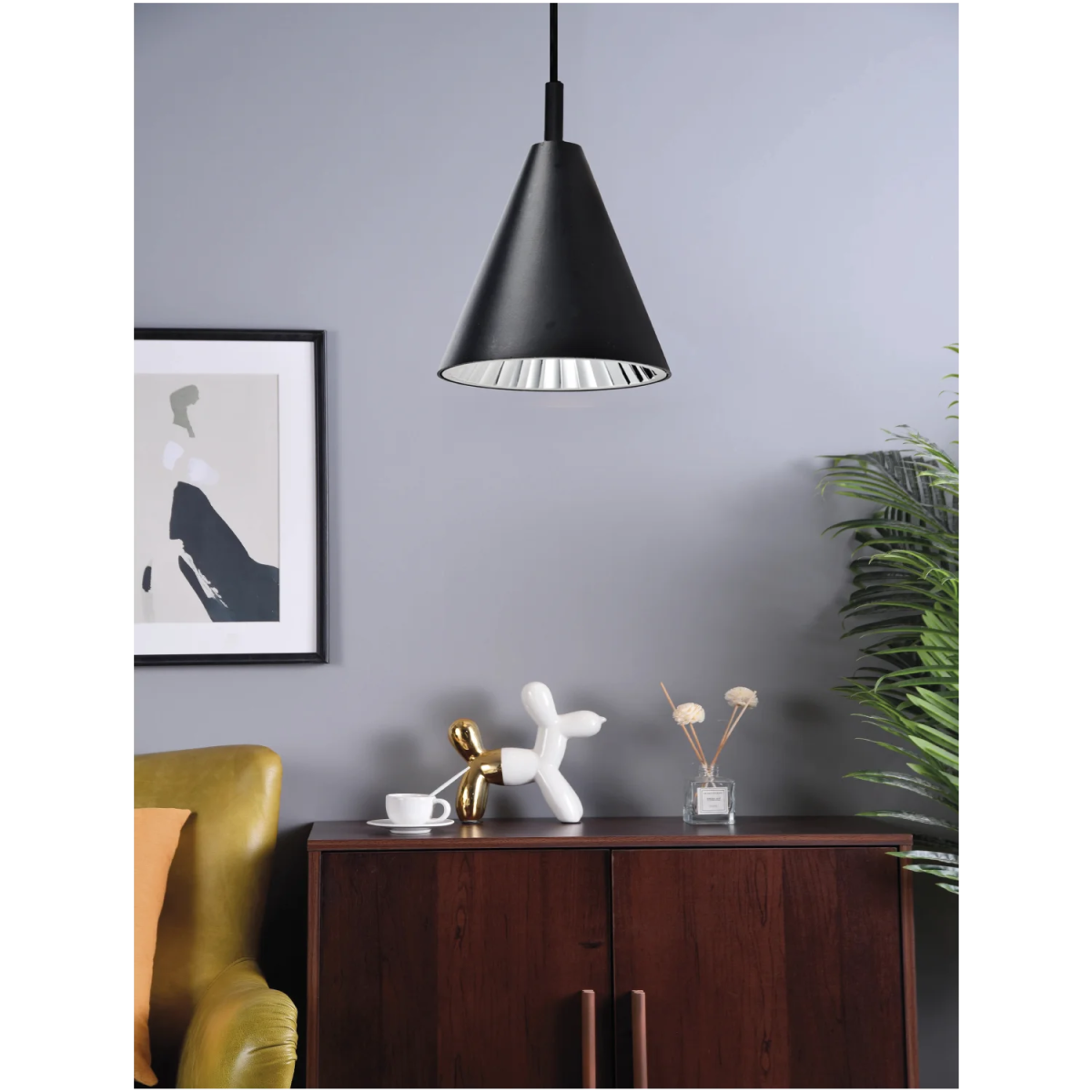 إنارة معلقة مخروطية داخلية من الترالايت (BR6021)