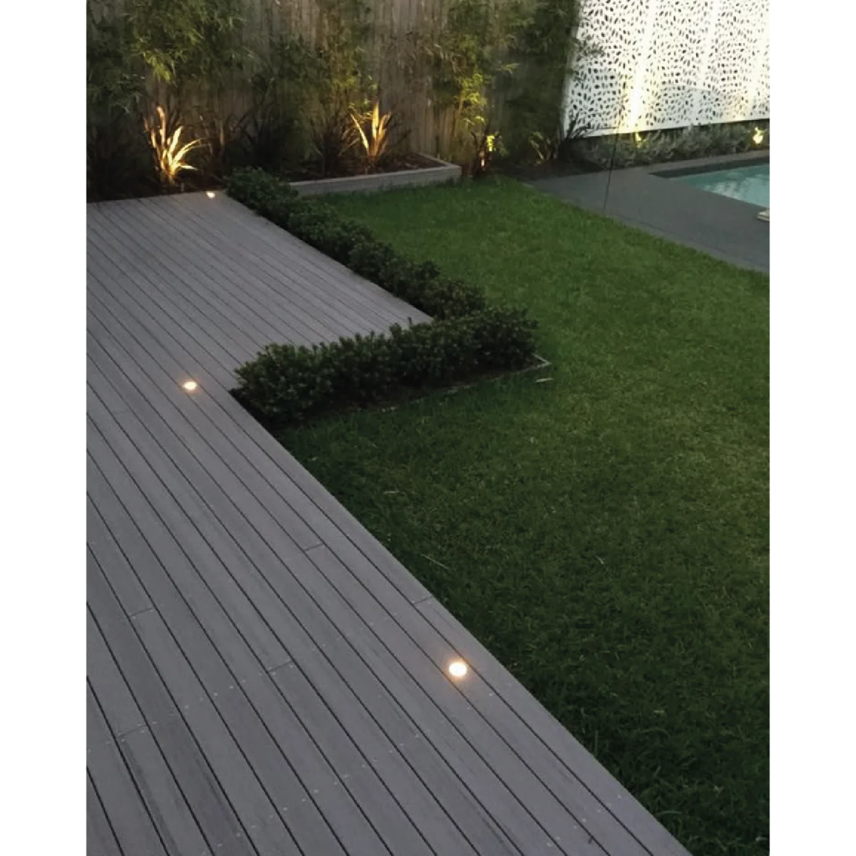 كشاف أرضي ليد دفن 2 واط (UD2010) – إضاءة خارجية مقاومة للماء وخالية من التوهج للممرات والحدائق