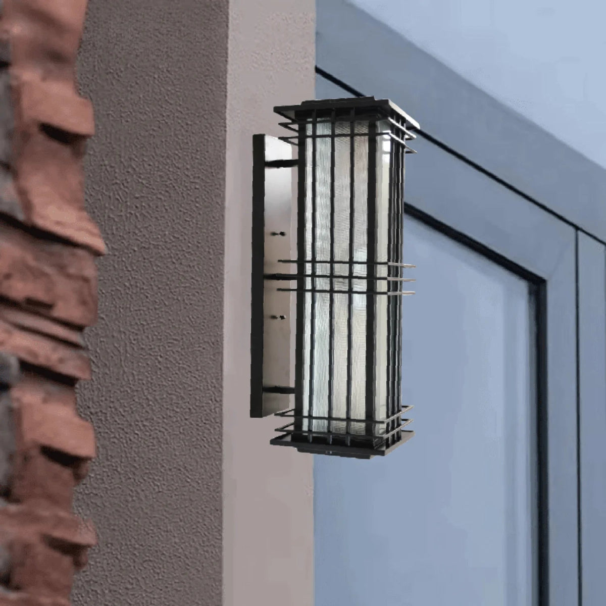 Ultralight LED Outdoor Light - Classic Design (TY-Family)