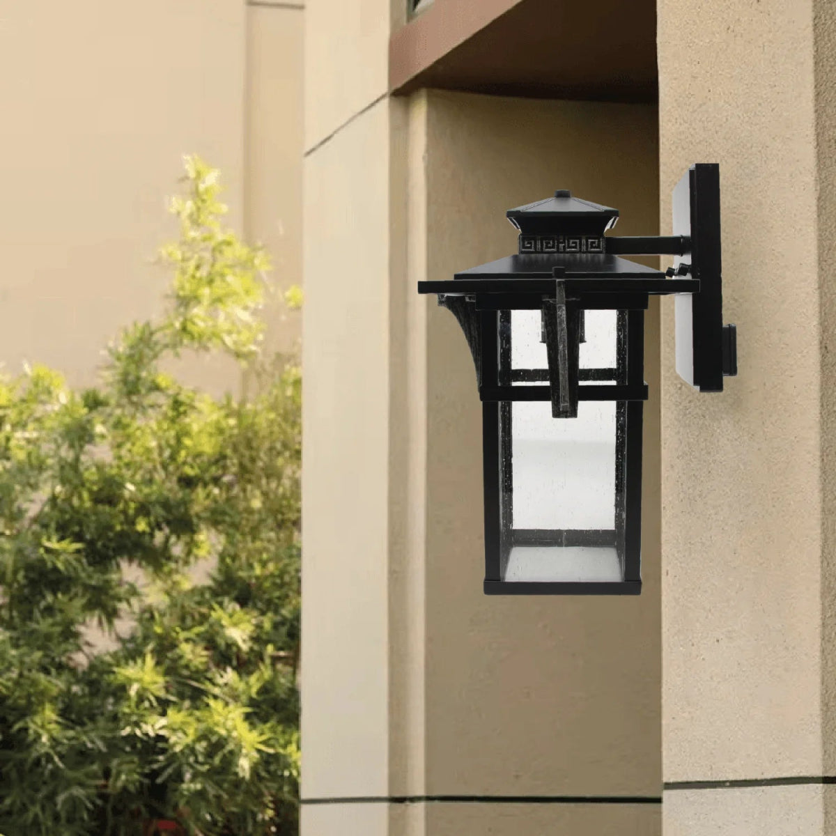 Ultralight LED Outdoor Light - Classic Design (TY-Family)