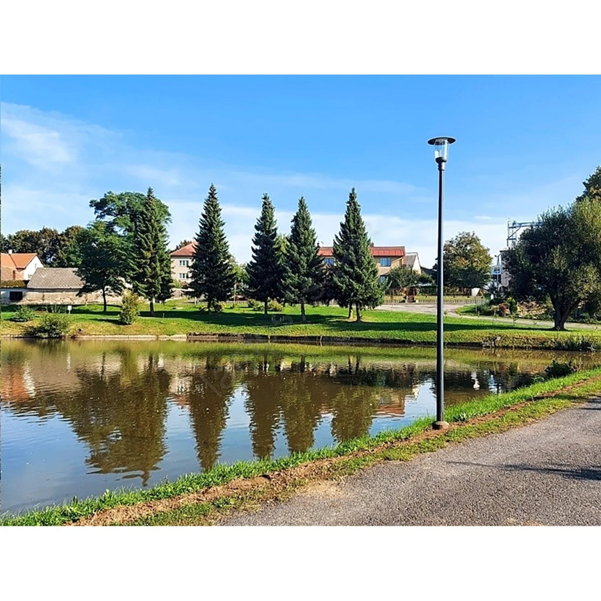 Decorative street lighting

