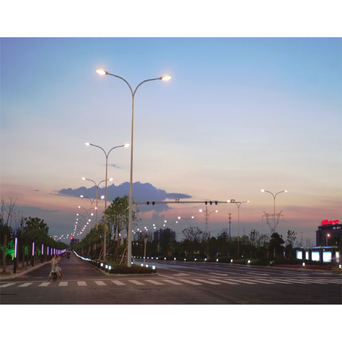 كشاف ليد للشوارع من الترالايت - ليد فليبس وضمان 3 سنوات (YD-LD-1014)