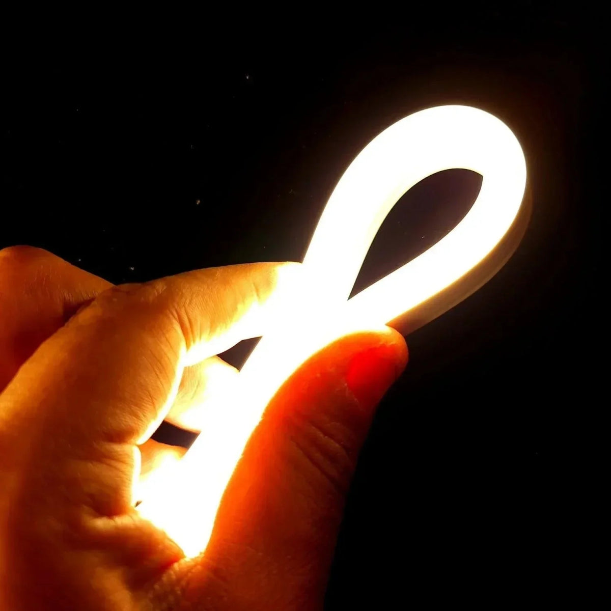 شريط إضاءة ليد 5 متر مقاوم للماء IP65 - إضاءة ديكورية (U515D-2835-120P)