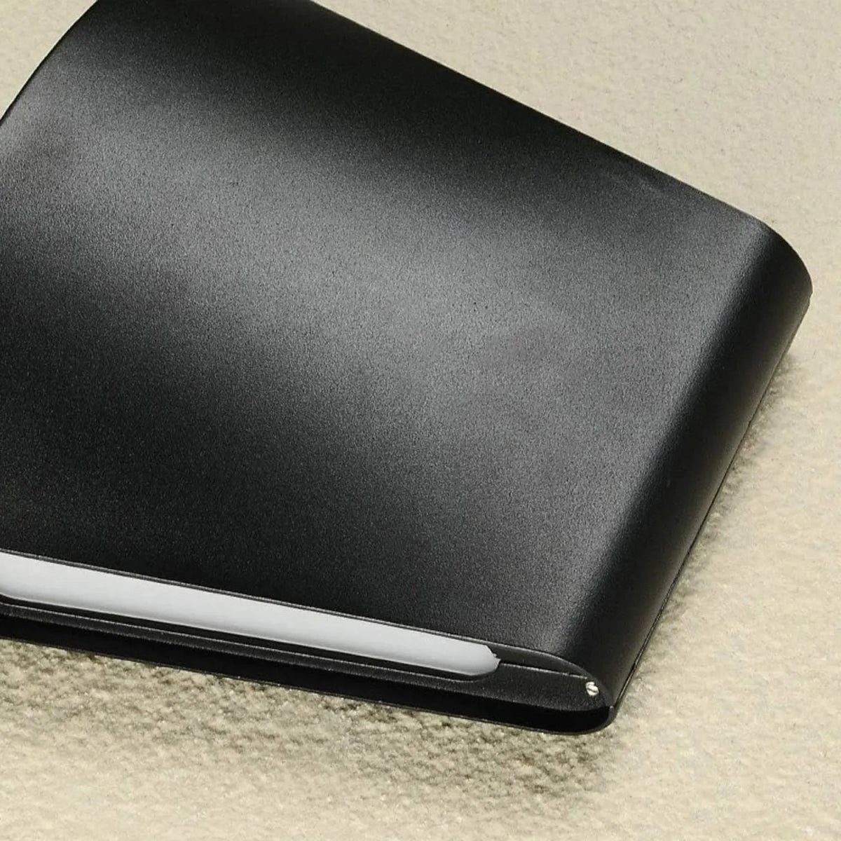 Ultralight Modern LED Wall Light (042)