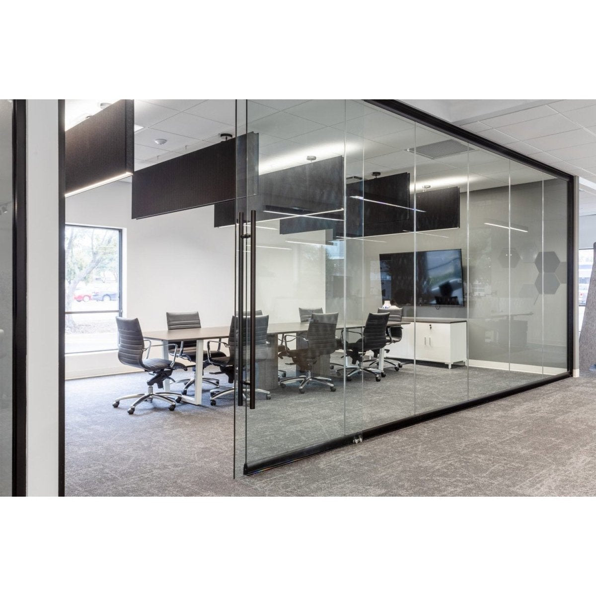 الترالايت انارة علاقية عازلة للصوت (QPL3845)