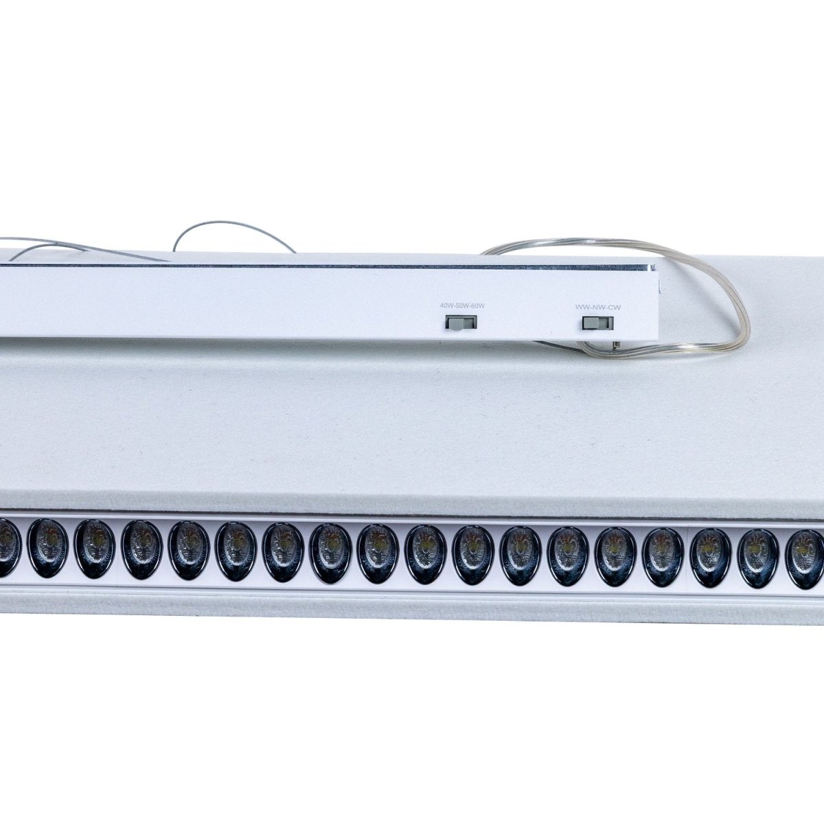 الترالايت انارة علاقية عازلة للصوت (QPL3845)