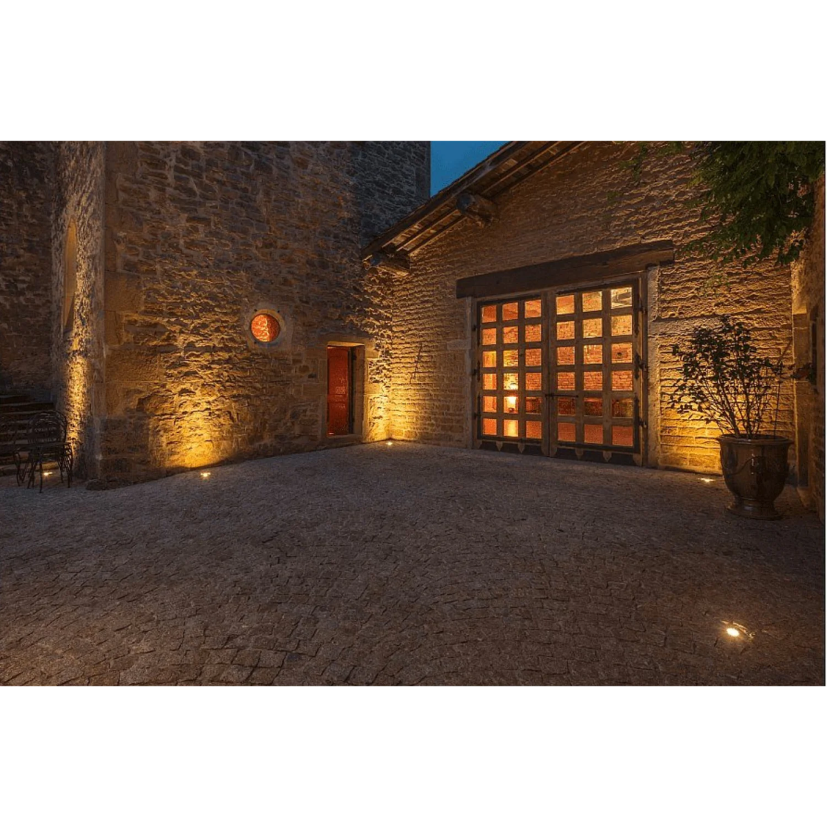 إضاءة أرضية ليد خارجية مقاومة للماء IP67 - تصميم مفرد ومزدوج من الترالايت (BD8216)