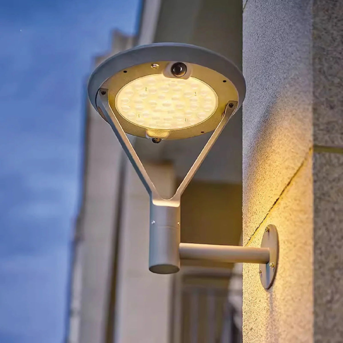 إنارة حدائق بالطاقة الشمسية الترالايت مع حساس حركة 16 واط IP55 (T564)