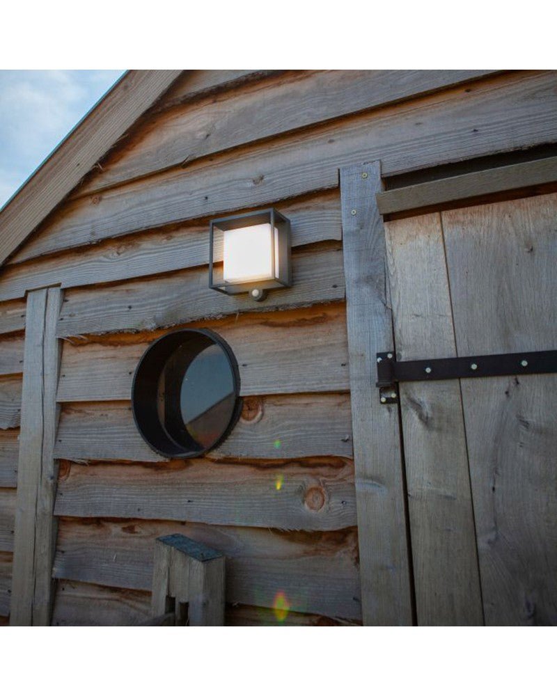 Ultralight Solar Motion Sensor Light 15W IP65 (FYL0204)