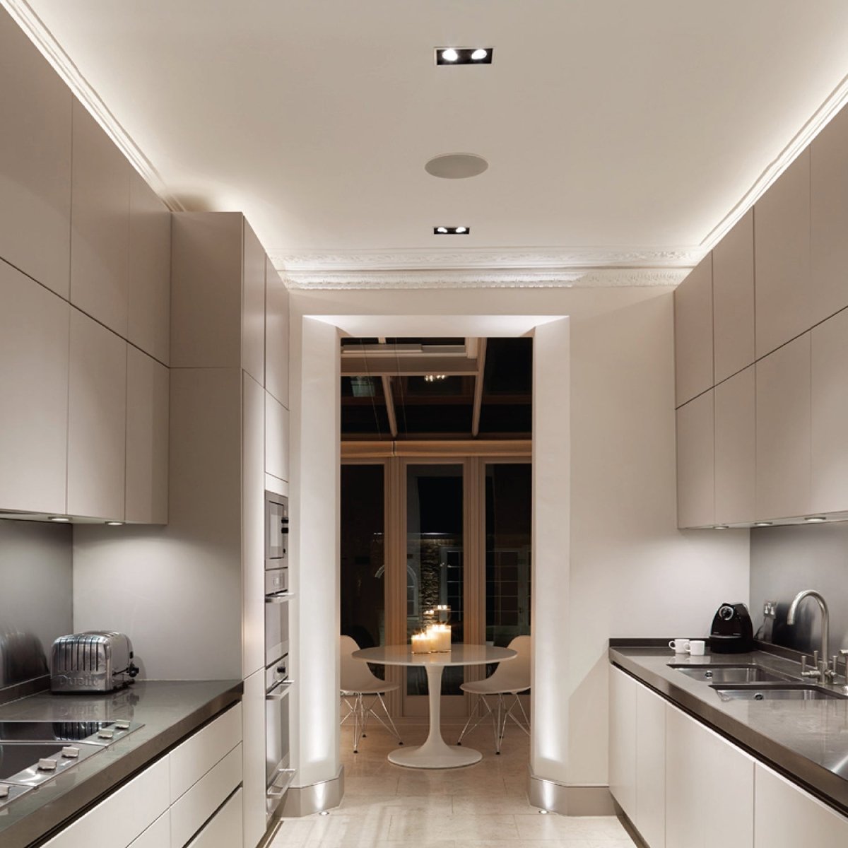 Ultralight Spot Light 