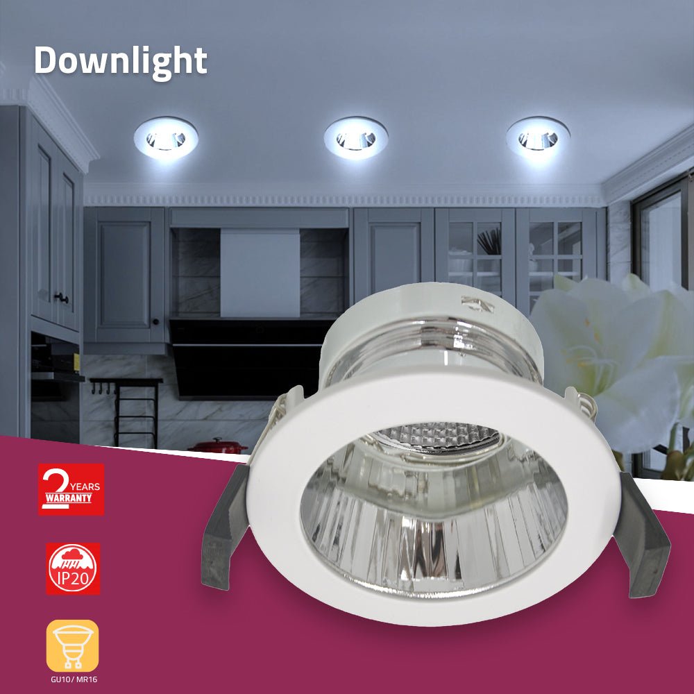 Downlight fixture with a kitchen background, featuring a 2-year warranty and IP20 rating.